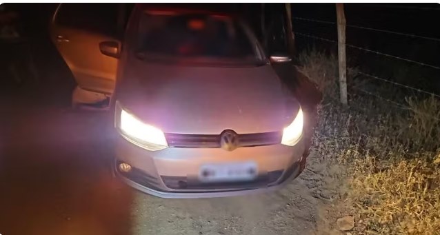 Seis homens são mortos a tiros dentro de veículo no interior de Sergipe