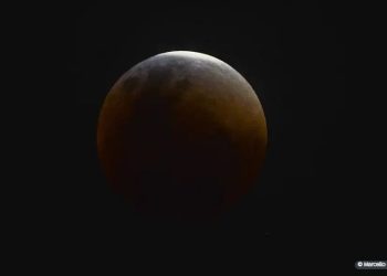 Eclipse parcial da Lua acontece hoje; veja como assistir pela internet