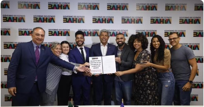 Governador Jerônimo Rodrigues institui o Dia Estadual da Juventude Cristã no Estado
