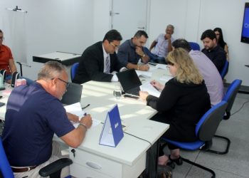 Audiência envolvendo a Justiça Eleitoral e representantes das coligações define atividades até o último dia de campanha