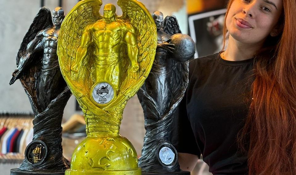 Tucanense conquista 5 títulos em 2024 e se torna jurada em dois dos maiores eventos de Body Piercing e Tatuagem