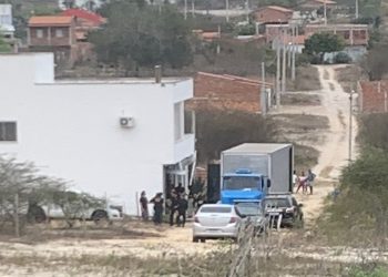 PF desarticula esquema internacional de tráfico de entorpecentes em Distrito de Coité (atualizada)