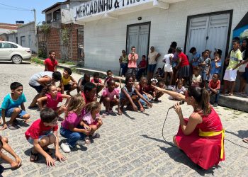 Coité – Rotary Clube leva alegria a criançada com brincadeira e entrega de presentes