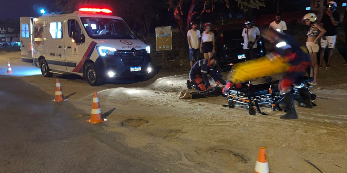 Homem é encontrado caído às margens da BA 120 após ser espancado por três indivíduos