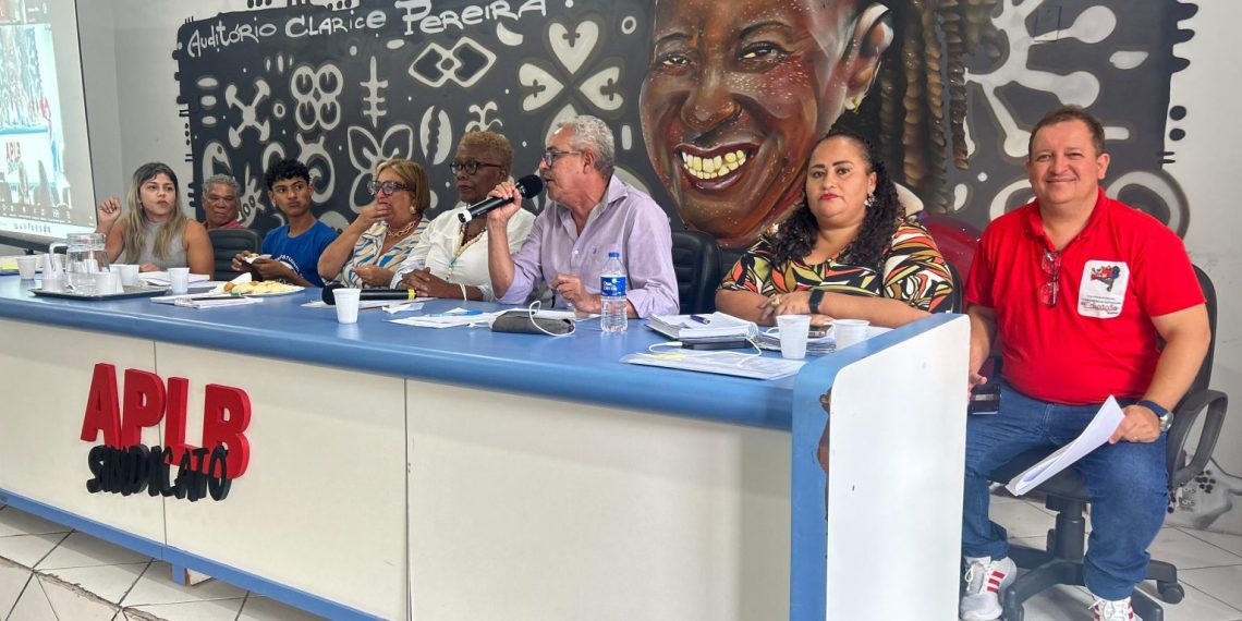 Em plenária da APLB, SEC diz que apresentará proposta sobre matriz curricular do Ensino Médio