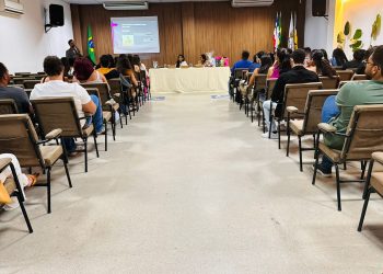 Evento multidisciplinar na FARESI aborda obesidade: causas, prevenção e tratamentos