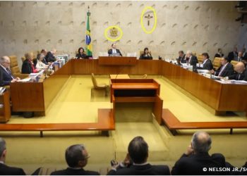 Maioria do STF vota por manter símbolos religiosos em órgãos públicos