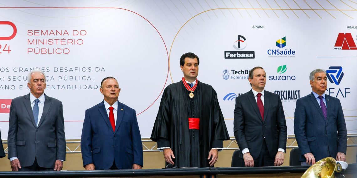 ”Território da Bahia poderá virar semideserto. Emergência climática é tema que devemos inserir em nosso debate”, defende presidente da ALBA