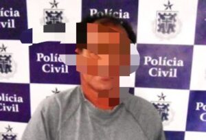 Coité: acusado de tentar matar esposa, ferir filho e a nora com facadas, é julgado, mas o júri não classifica como tentativa de feminicídio