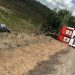 Ambulância do SAMU tomba após colidir com carro na BR 116 Norte