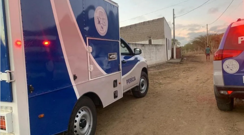 Homem é assassinado a tiros dentro de casa em Serra Preta