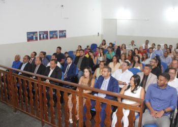 Justiça eleitoral realiza a diplomação dos eleitos em 6 de outubro em Riachão.Reeleito, prefeito Carlos Matos falou das principais metas nesta nova gestão