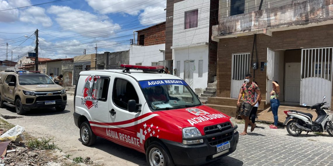 Homem é encontrado morto dentro de residência em Coité