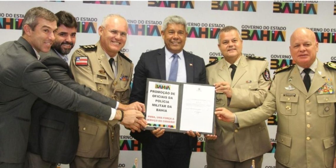 Tenente coronel Macedo é promovido a mais alta patente da Polícia Militar da Bahia