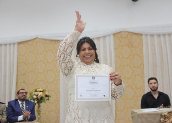 Em clima de democracia e coincidências, prefeitas reeleitas em Monte Santo e Cansanção, vice-prefeitos e vereadores(as) são diplomados (atualizada)