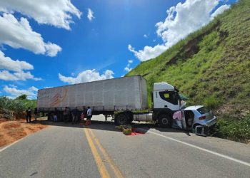 Vídeo mostra o momento exato de acidente que matou quatro pessoas na BR-116, em MG