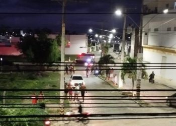 Jovem morre e adolescente fica ferida a tiros