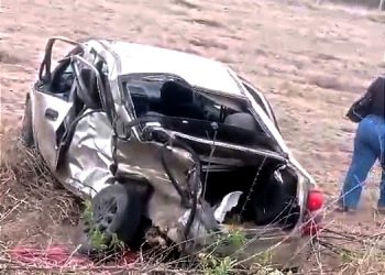 Duas mulheres morrem em acidente na BR 324. Uma delas chegou a ser socorrida para o hospital