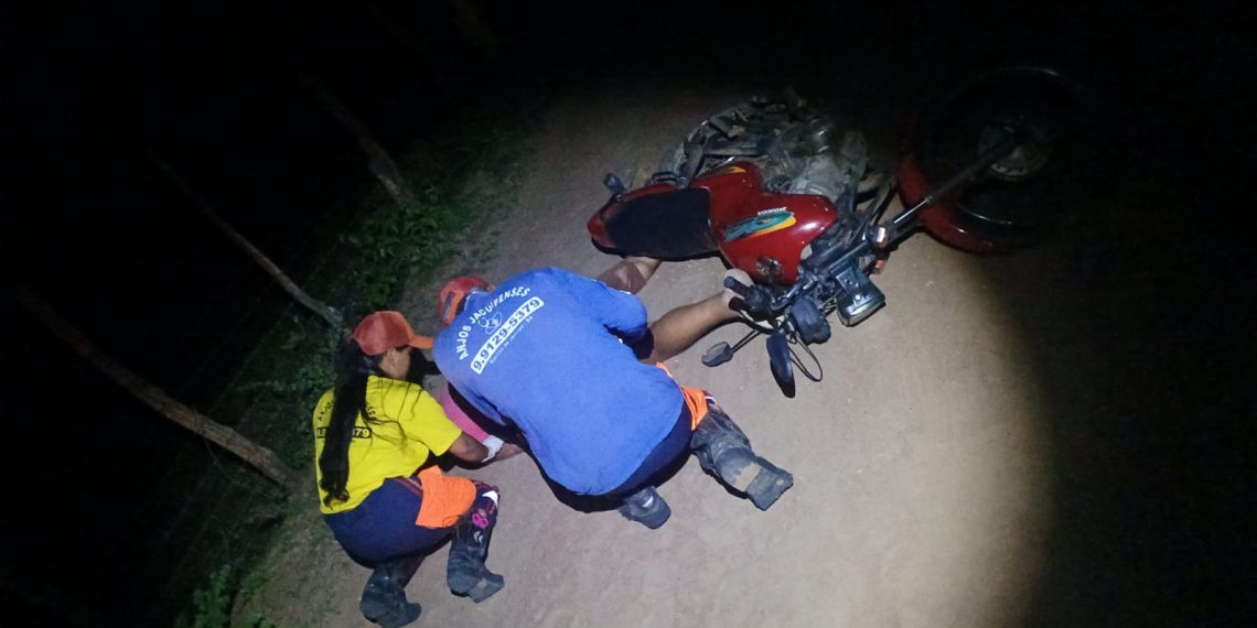 Homem morre em acidente de moto em estrada vicinal de Candeal