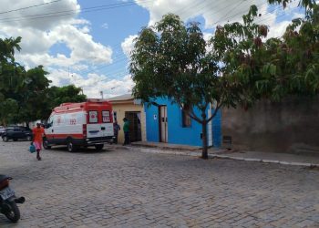 Idoso morre engasgado com pedaço de carne