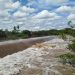 Chuvas mudam cenário em Queimadas; Barragem da Leste transborda