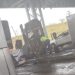 Funcionária de pedágio é arrastada após carreta atingir cabine na BR-324