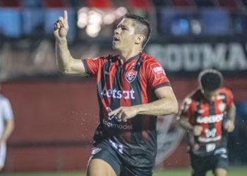 Baianão – Vitória goleia a Juazeirense fora de casa; duelo marcou o retorno de Osvaldo que marcou um dos gols