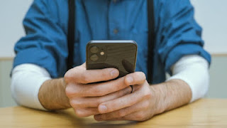 Alerta! Homem é vítima do golpe da renda extra ao fazer tarefas pelo celular e perde mais de 9 mil