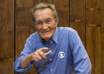Morre Léo Batista, a voz marcante da televisão brasileira