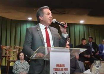 Coité: em discurso de posse para o segundo mandato de prefeito, Marcelo Araújo faz apelo sobre a seca e pede ajuda da oposição para governar em prol da população