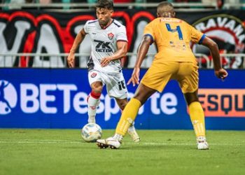 Baianão: Vitória goleia o Colo-Colo e volta a liderança isolada da competição