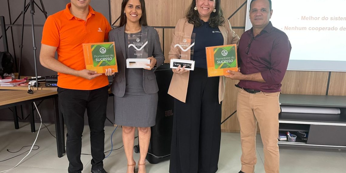 Cresol Baser reconhece agências destaque no Projeto Promotores de Sucesso