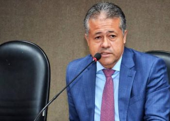 Alex da Piatã é reconduzido à presidência da Comissão de Saúde da ALBA