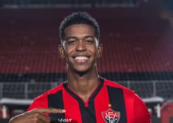 Vitória vence o Porto e fica perto da classificação antecipada
