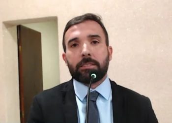 Vereador propõe reduzir leituras excessivas para otimizar sessões da Câmara