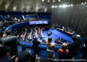 Lula parabeniza Alcolumbre e Motta por vitórias no Senado e Câmara