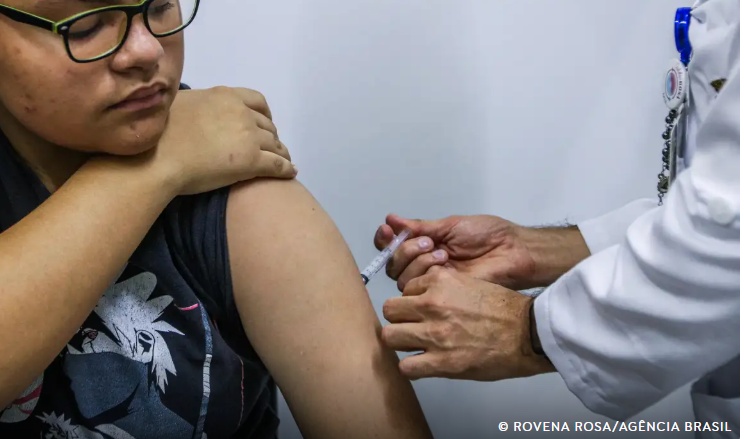 Dengue: um ano após início da imunização, procura por vacina é baixa