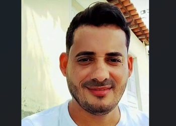 Homem morre em acidente de moto na BA 130; irmão seguia atrás e estranhou o desaparecimento repentino