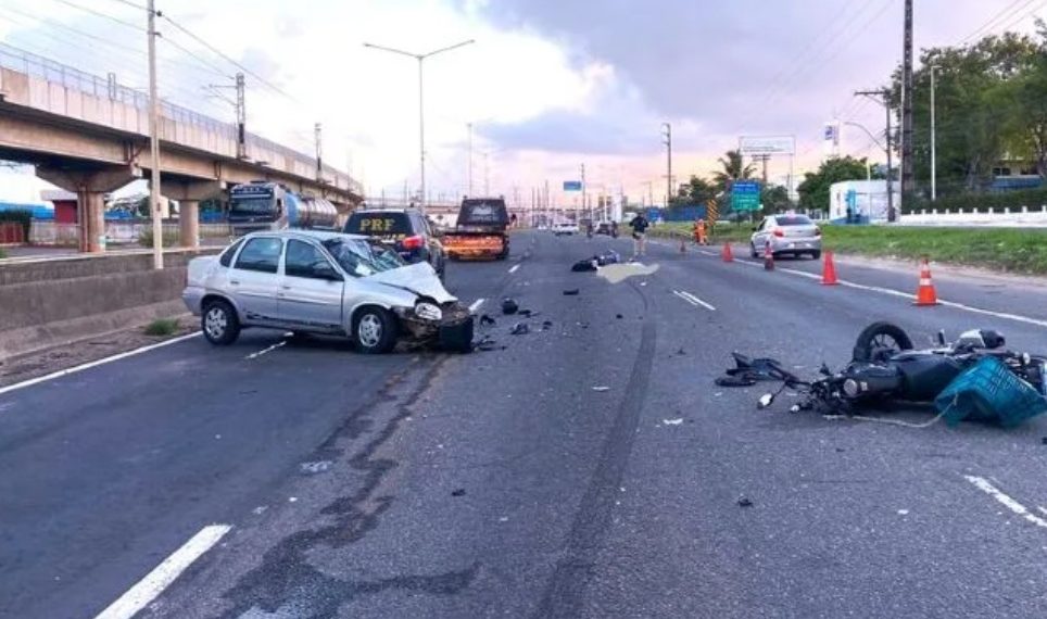 Bêbado e na contramão, motorista acaba preso pela PRF após provocar acidente fatal na BR 324
