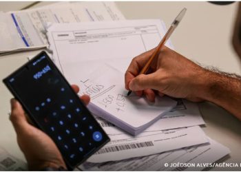 Serasa, Correios e Febraban fazem mutirão para atender endividados