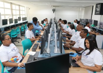 Mais de 40% dos baianos acima de 25 anos não concluíram a educação básica: EJA do SESI pode ser solução
