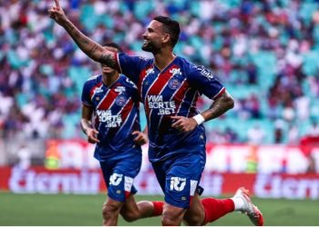 Willian José encerra jejum de mais de 200 dias sem gol de falta no Bahia