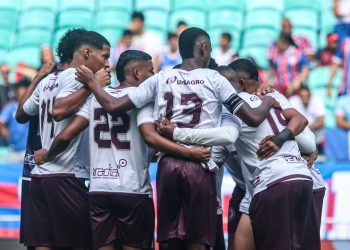 PROCON-BA notifica Jacuipense por preços abusivos dos ingressos da semifinal do Baianão contra o Bahia