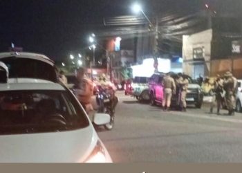 PM apreende em Feira de Santana veículo suspeito de ter sido usado no sequestro de casal e filho em Riachão do Jacuípe