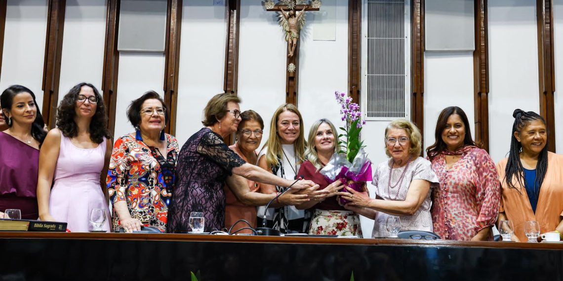 Sessão especial na Assembleia Legislativa comemora o Dia Internacional da Mulher