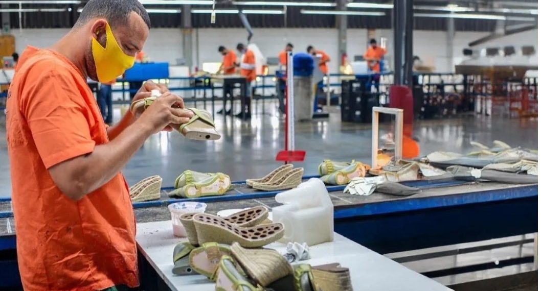 Prefeitura de Coité e SENAI qualificam mão de obra para indústria calçadista