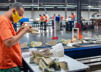 Prefeitura de Coité e SENAI qualificam mão de obra para indústria calçadista