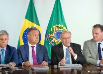 Governo zera tarifa de importação de 9 alimentos para reduzir preços