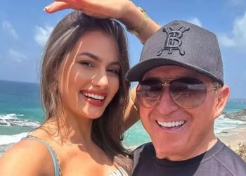 Amado Batista presenteia noiva 52 anos mais jovem após ela ter um ‘dia difícil’