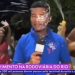 Repórter da Globo leva spray de espuma no rosto e é roubado durante transmissão ao vivo no Carnaval do RJ